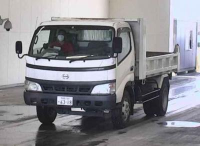 Hino Dutro