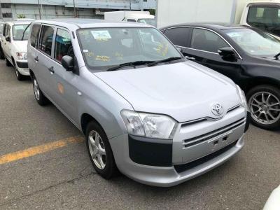 Toyota Succeed VAN