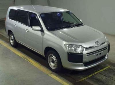 Toyota Succeed VAN