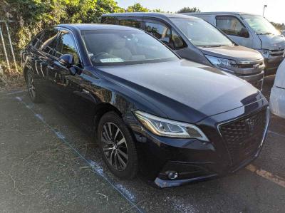 Toyota Crown Hybrid