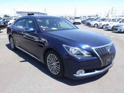 Toyota Crown Majesta