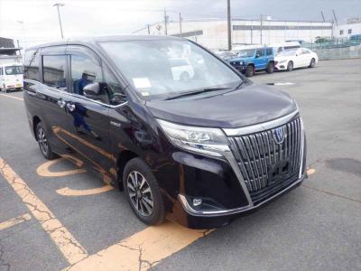 Toyota Esquire Hybrid