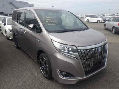 Toyota Esquire Hybrid