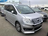 Used Honda STEPWAGON SPADA