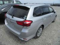 Toyota Corolla Fielder 2016