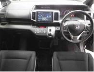 Honda STEPWAGON SPADA 2014