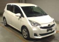 Toyota Ractis 2014