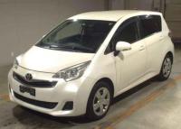 Toyota Ractis 2014