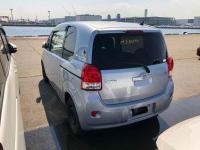 Toyota Porte 2014