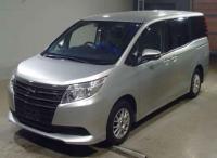 Toyota Noah 2016