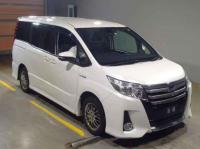 Toyota Noah 2016