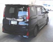 Toyota Noah 2016