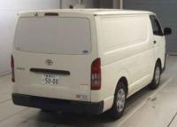 Toyota Hiace 2016
