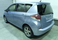 Toyota Ractis 2015