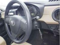 Toyota Corolla Axio 2014