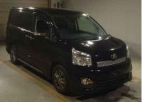 Toyota Voxy 2014