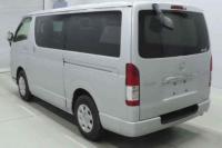 Toyota Hiace 2016
