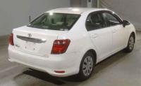 Toyota Corolla Axio 2016