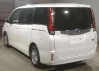 Toyota Noah 2016