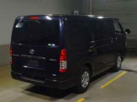Toyota Hiace 2016