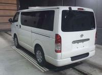 Toyota Hiace 2016