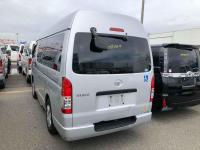 Toyota Hiace 2016