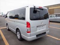 Toyota Hiace 2016