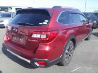 Subaru OUTBACK 2015