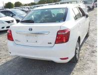 Toyota Corolla Axio 2016