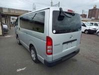 Toyota Hiace 2016