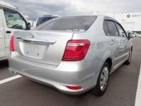 Toyota Corolla Axio 2016