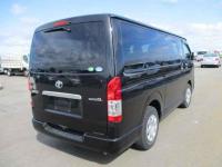 Toyota Hiace 2016