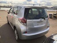 Toyota Ractis 2015