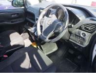 Toyota Esquire 2015