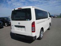 Toyota Hiace 2017