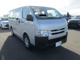 Toyota Hiace 2017