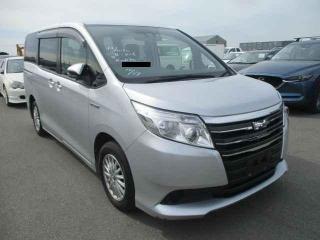 Toyota Noah 2017