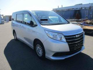 Toyota Noah 2017