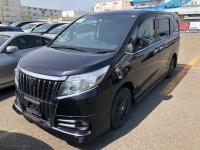 Toyota Esquire 2015