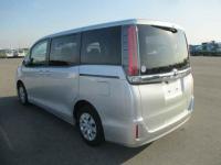 Toyota Noah 2018