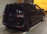 Toyota Sienta 2018