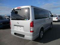 Toyota Hiace 2017