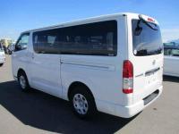 Toyota Hiace 2017