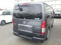 Toyota Hiace 2017