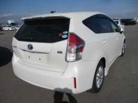 Toyota Prius Alpha 2018