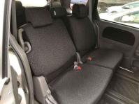 Toyota Sienta 2013