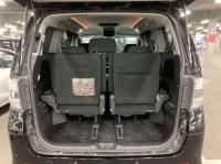 Toyota Vellfire 2010