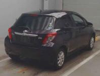 Toyota Vitz 2013