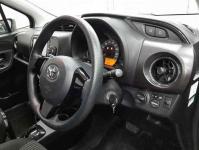 Toyota Vitz 2016