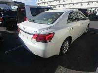 Toyota Premio 2018